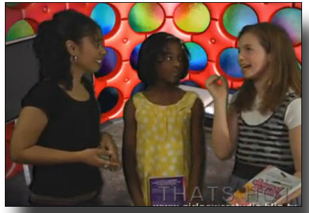 'Just4Girls' Book Reviewers -- "That's Hot"